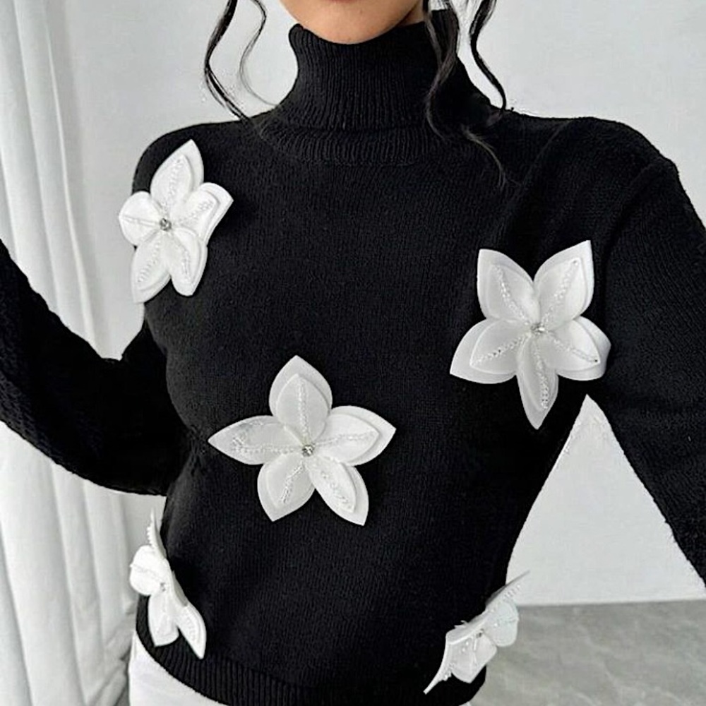 ORIGAMI FLOWER Stylish Black Turtleneck 3D Appliqué Sweater Top S